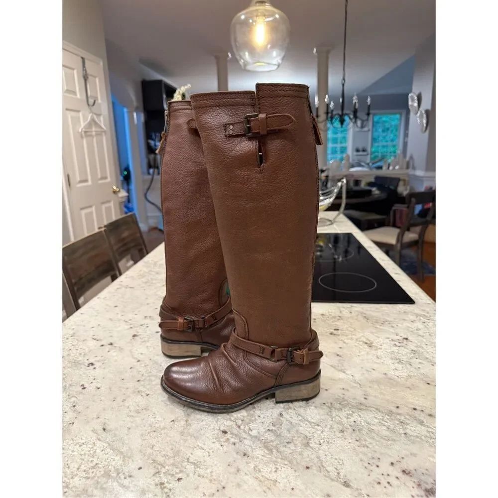 Steve Madden Raed Brown Pebble Leather Back Zip Riding Boots Sz 6.5 EUC